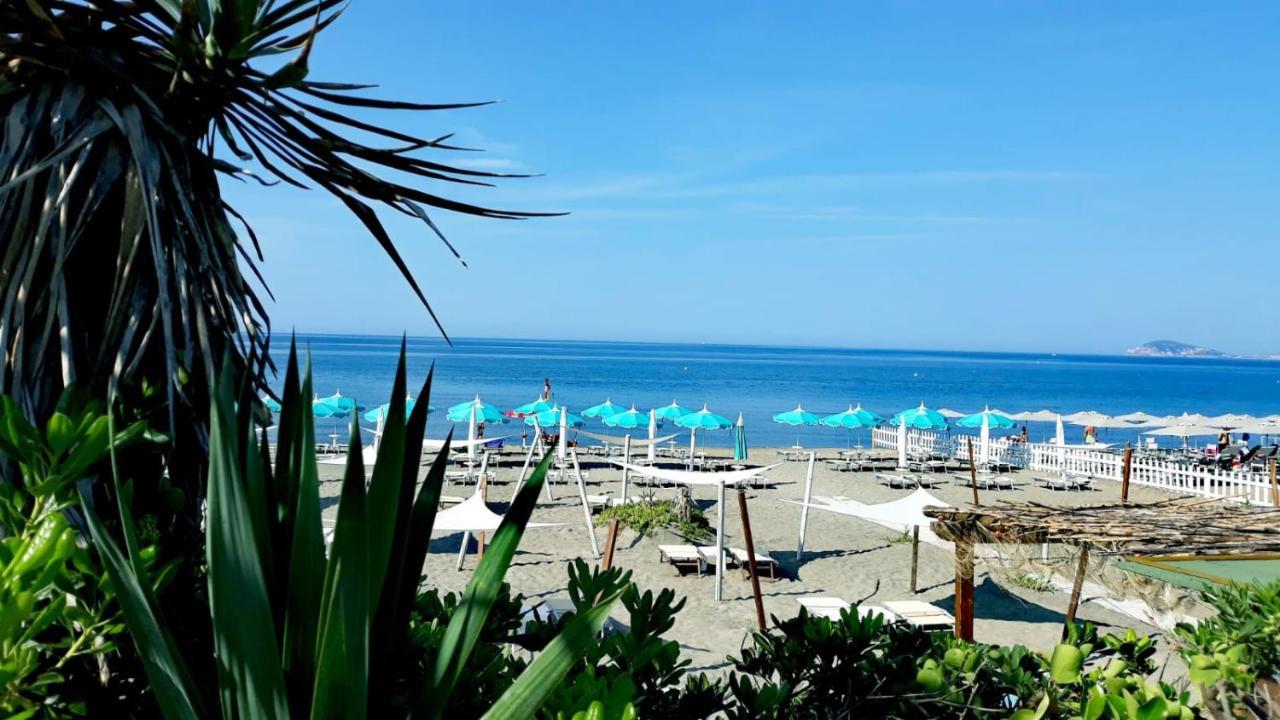 Baron Beach Hotel Scauri  Zewnętrze zdjęcie
