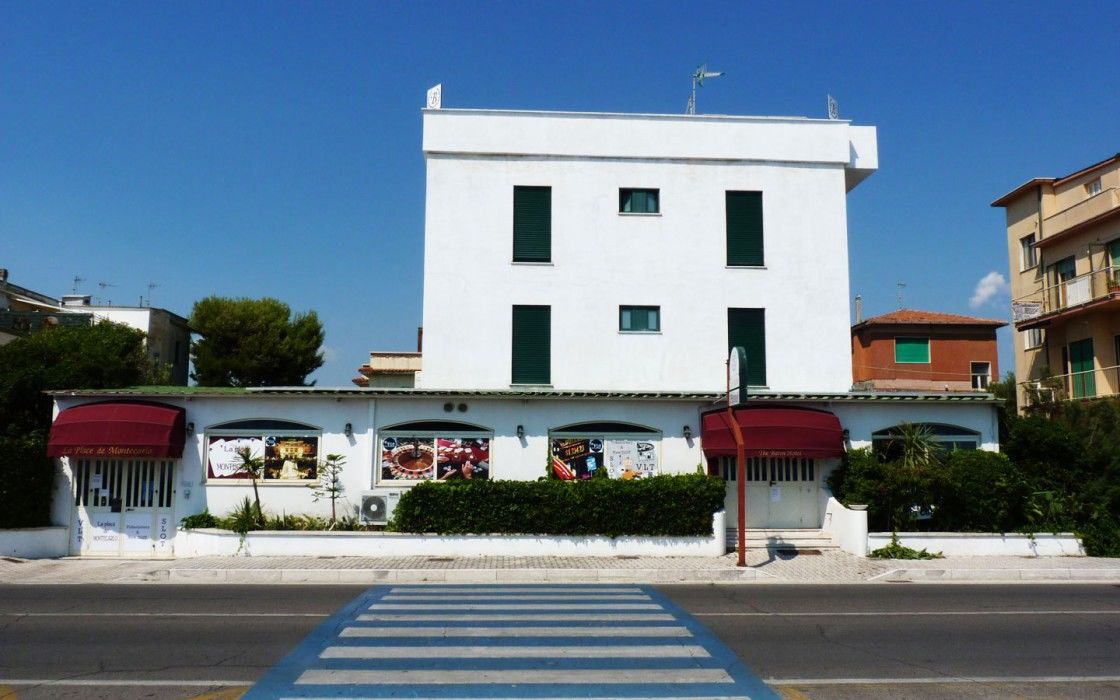 Baron Beach Hotel Scauri  Zewnętrze zdjęcie